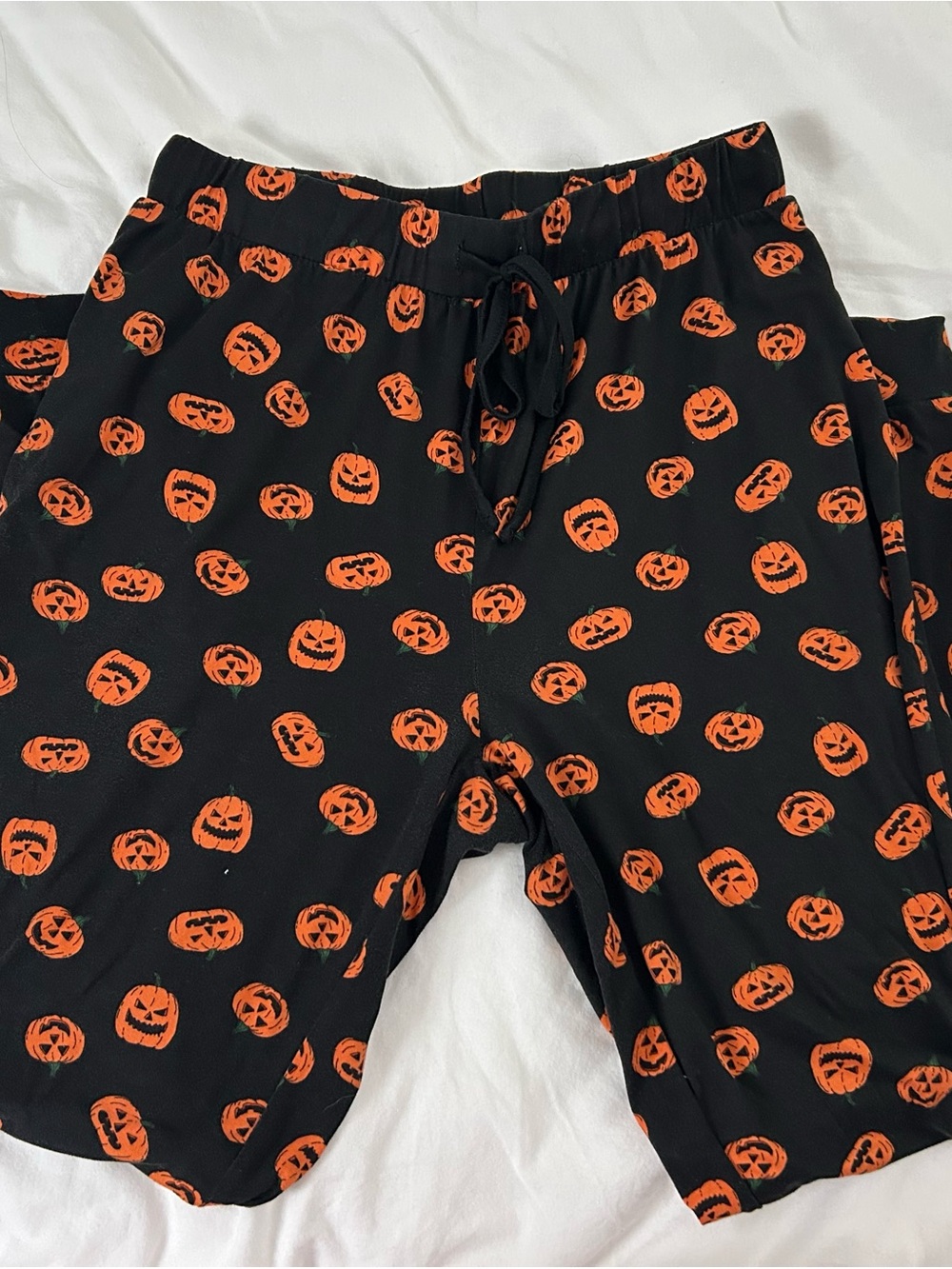 Rae Dunn Halloween Pajama Set - Picture 4 of 7